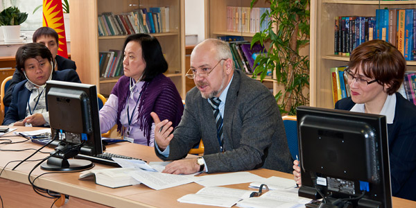 conference-2012-09-031.jpg