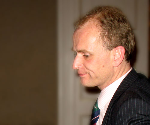 conference-2009-09-29-18.jpg conference-2009-09-29-18.jpg