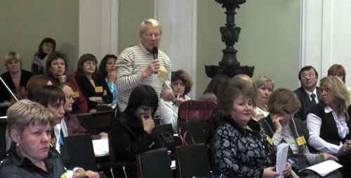 conference-2009-09-28-13.jpg conference-2009-09-28-13.jpg