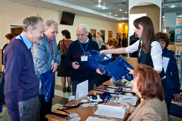 conference-2012-09-010.jpg