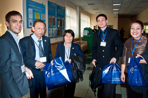 conference-2012-09-008.jpg