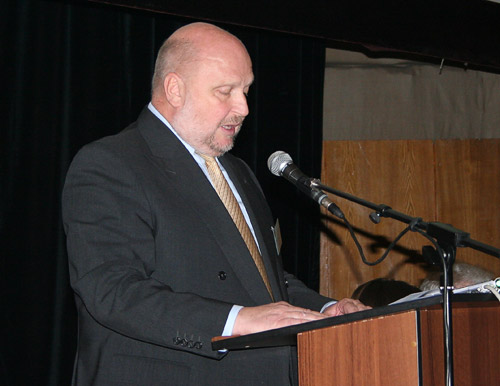 conference-2009-12-18.jpg conference-2009-12-18.jpg